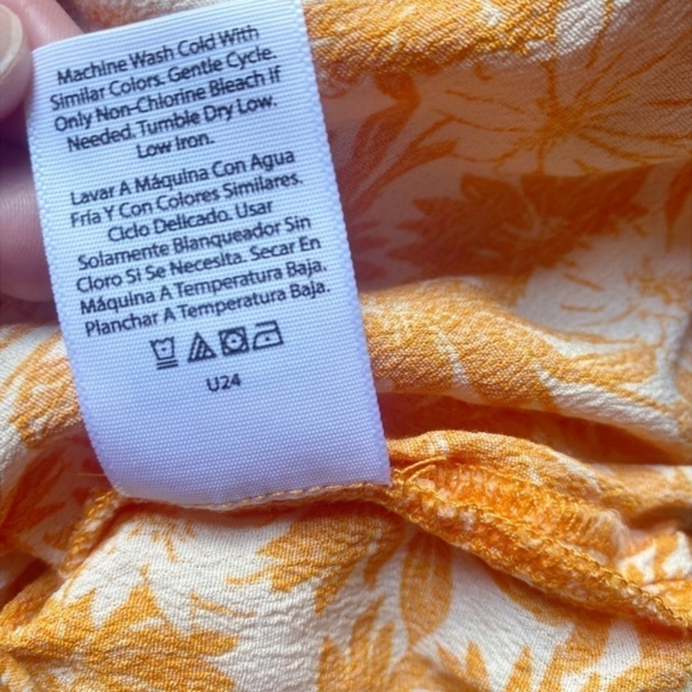 Terra & Sky Women's‎ Plus Size Orange Floral Puff Sleeve Peasant Top - Picture 8 of 10